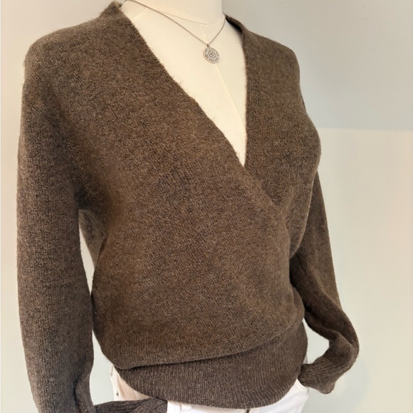 1. STATE NWOT never worn v-neck surplice sweater - Picture 2 of 6